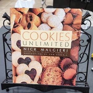 'COOKIES UNLIMITED' COOKBOOK by NICK MALGIERI